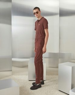 Chevignon Pantalons & Shorts | Pantalon Duck Chino Burgundy Pantalon Chino Coupe Ajustee